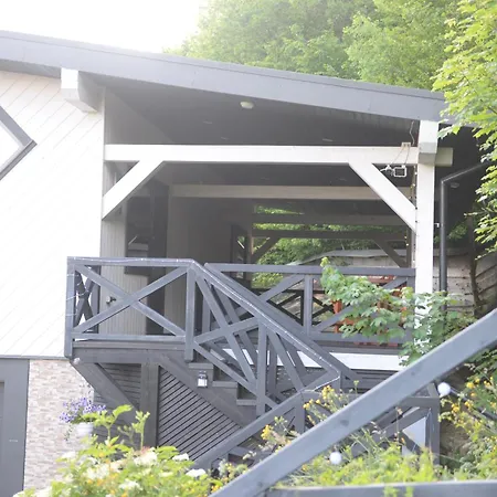 Eagle's Nest-retreat In Mountain Country Club בקתה *