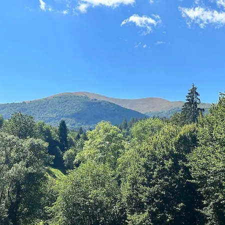 Eagle's Nest-retreat In Mountain Country Club